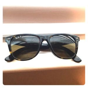 Ray-Ban Wayfarer